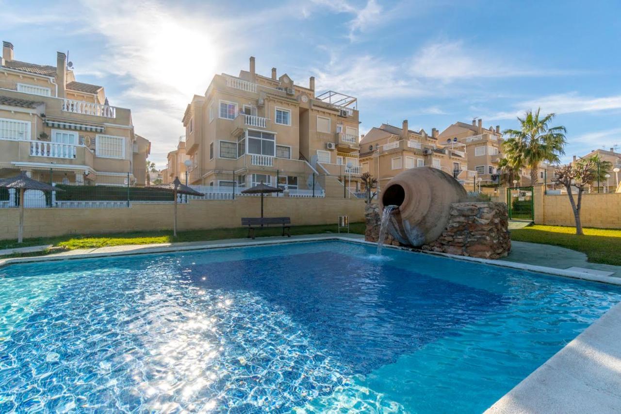 He Pueblo Marino Daire Torrevieja Dış mekan fotoğraf